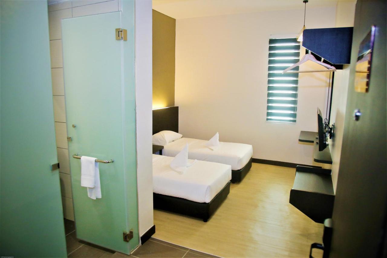 Padi Padi Hotel Kangar Exterior photo